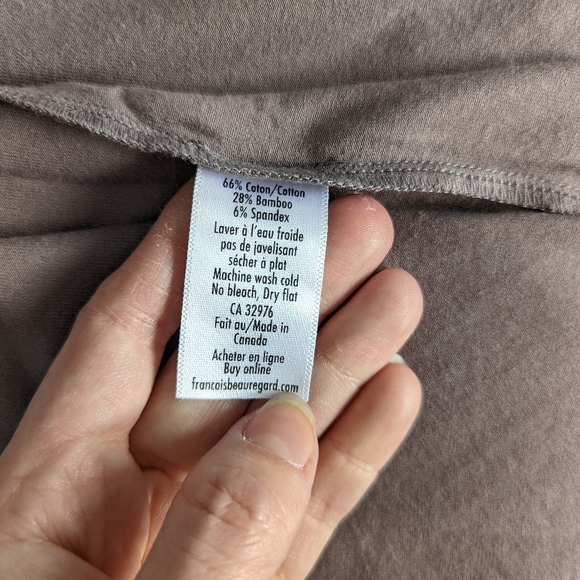 François Beauregard excellent quality dress, made with bamboo, super comfortable - Picture 7 of 9